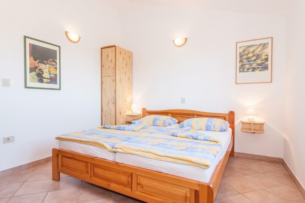 Villa California Porec Exterior photo