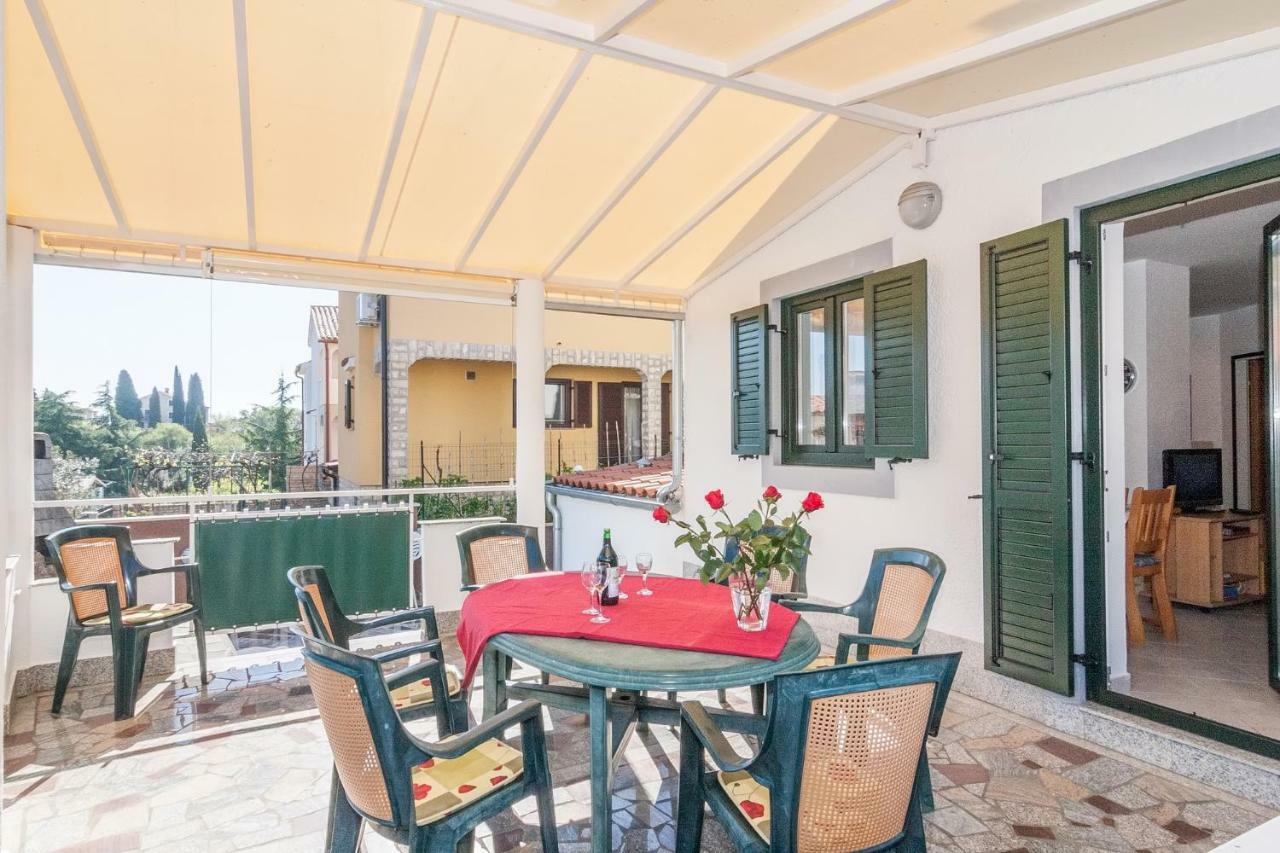 Villa California Porec Exterior photo